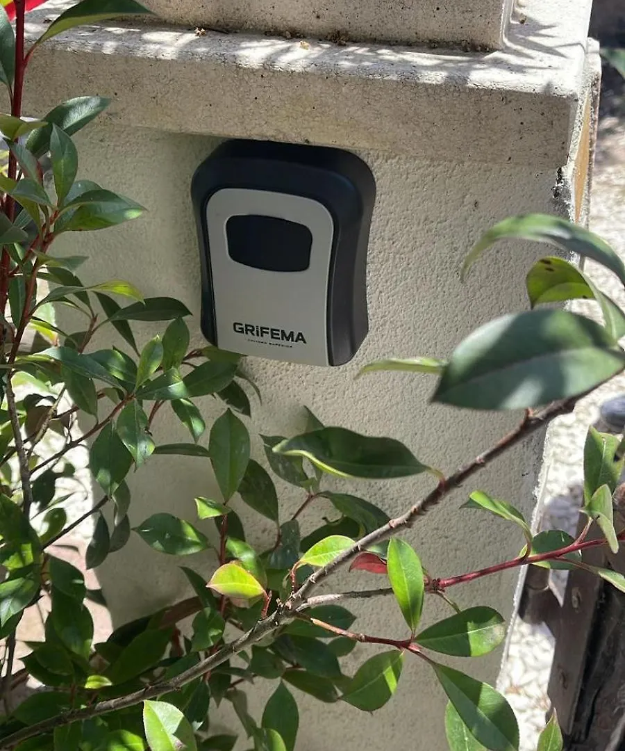 Casa Gemelli A Pochi Passi Da Spiaggia Su Giudeu شيا 0*,